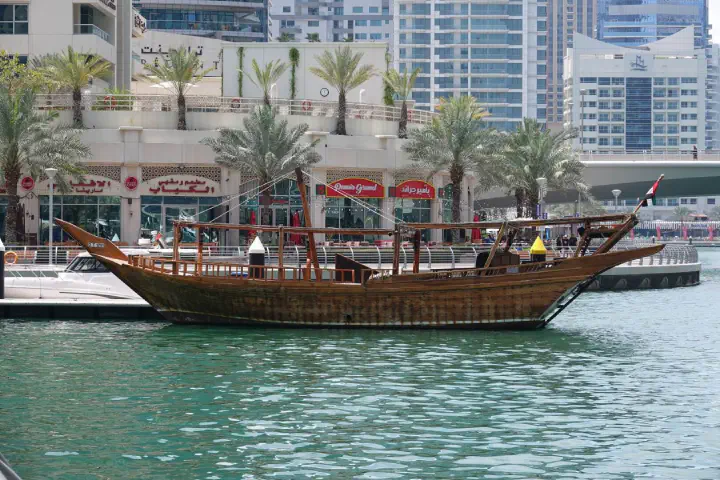 Dubai, VAE - Photo 11