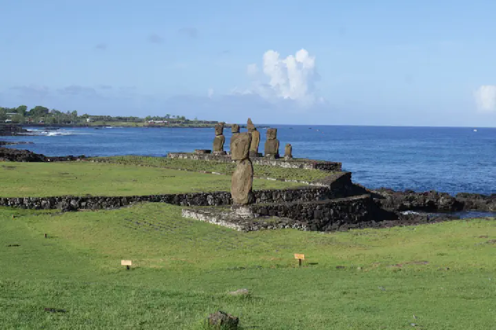 Hanga Roa, Chile - Photo 4