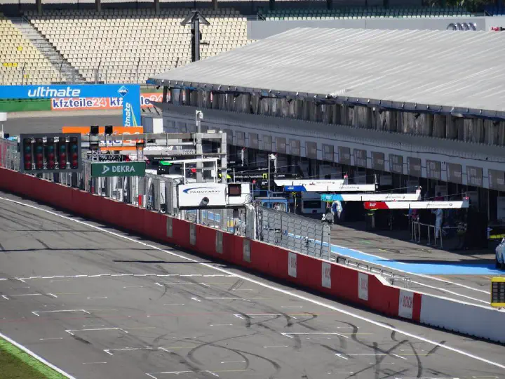 Hockenheim, Deutschland - Photo 13