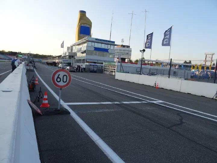 Hockenheim, Deutschland - Photo 32