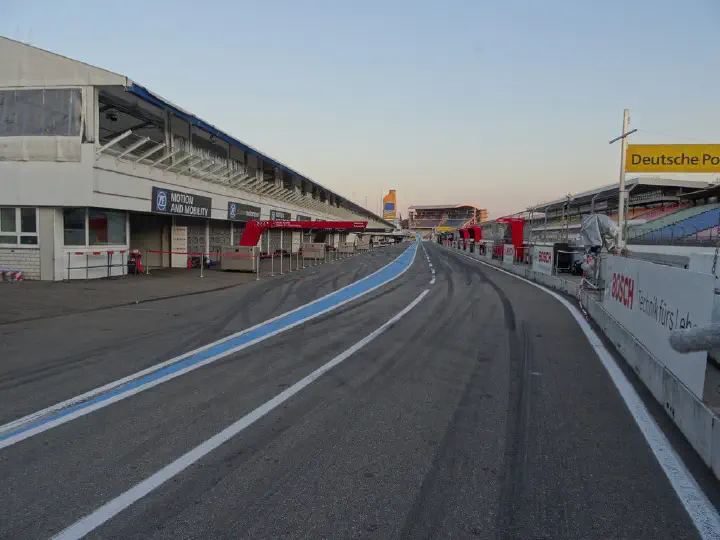 Hockenheim, Deutschland - Photo 38