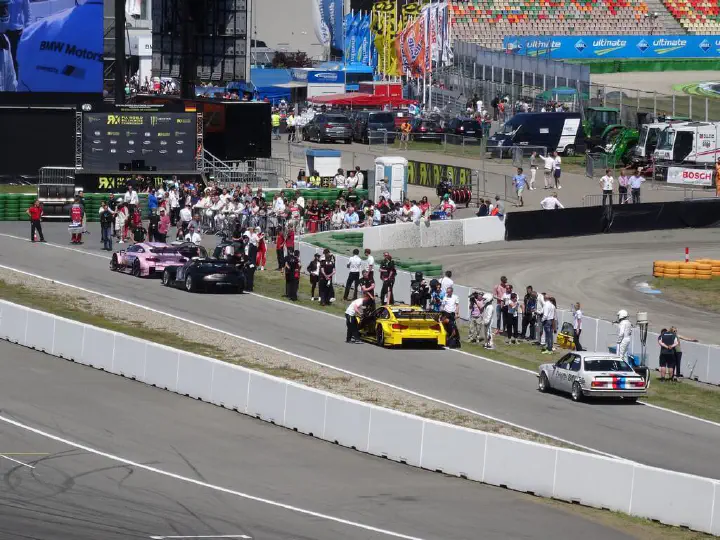 Hockenheim, Deutschland - Photo 9