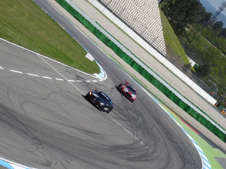 Hockenheim, Deutschland - Photo 10