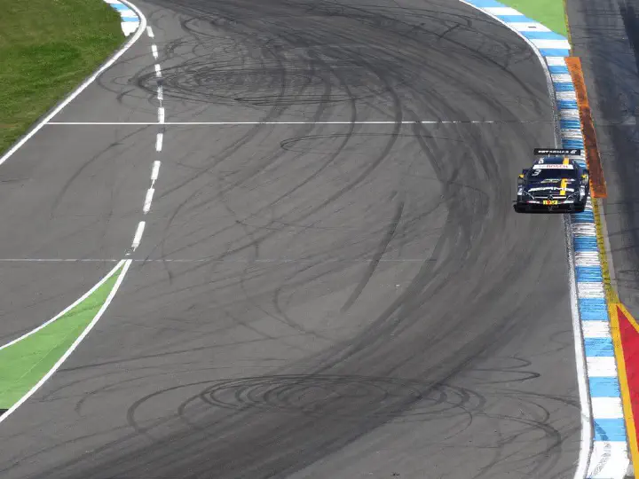 Hockenheim, Deutschland - Photo 21