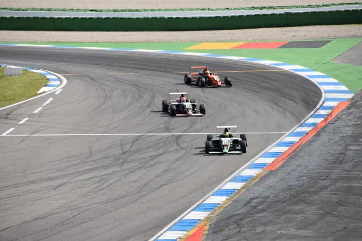 Hockenheim, Deutschland - Photo 22