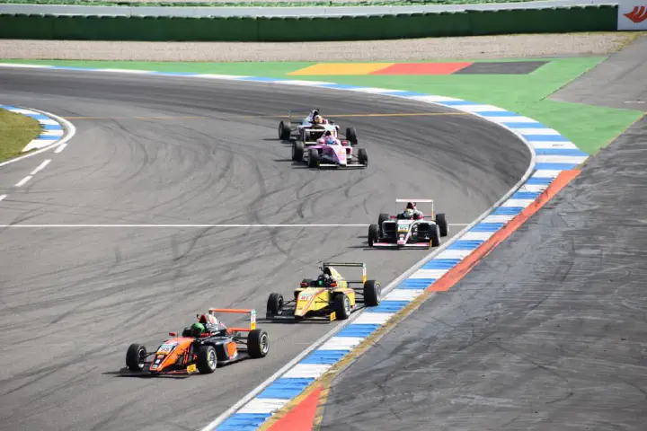 Hockenheim, Deutschland - Photo 23