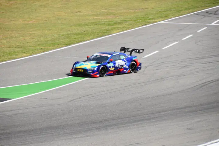 Hockenheim, Deutschland - Photo 34