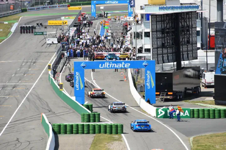 Hockenheim, Deutschland - Photo 44