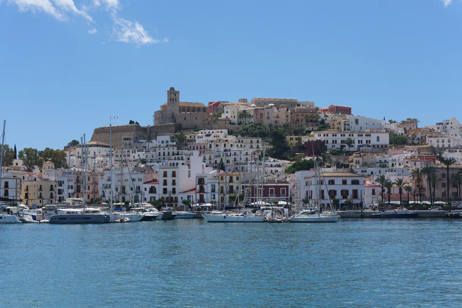 Ibiza, Spanien - Photo 1