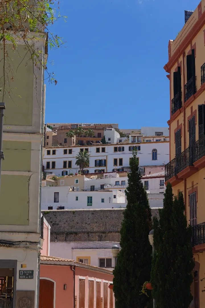 Ibiza, Spanien - Photo 14