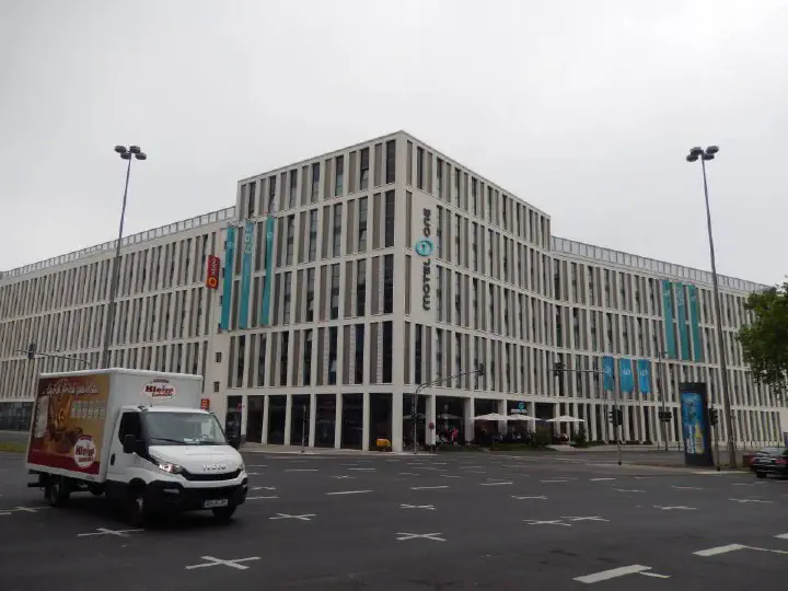 Köln, Deutschland - Photo 1