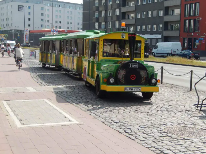 Köln, Deutschland - Photo 2