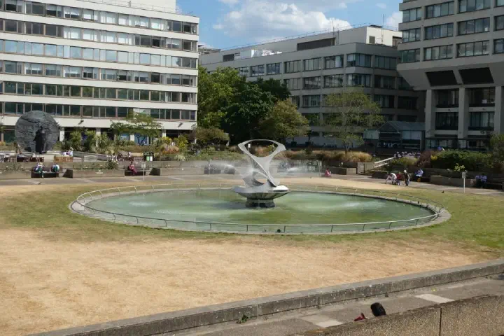 London, Vereinigtes Königreich - Photo 17