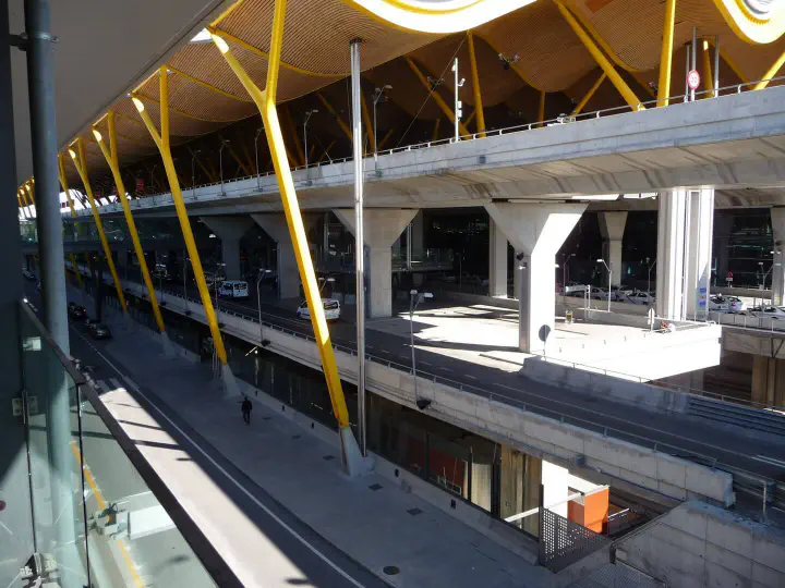 Madrid, Spanien - Photo 1