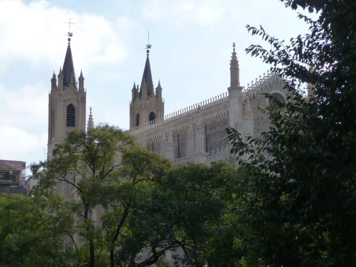 Madrid, Spanien - Photo 14