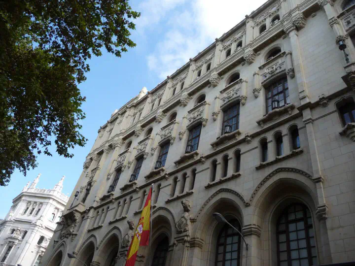 Madrid, Spanien - Photo 17