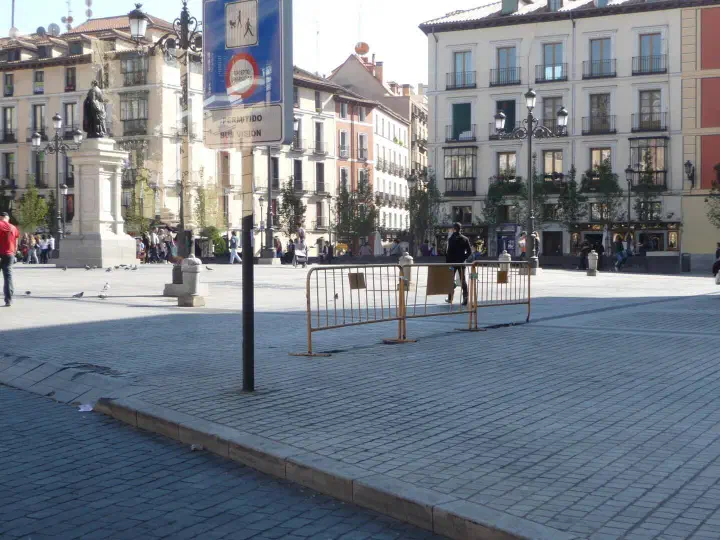 Madrid, Spanien - Photo 34