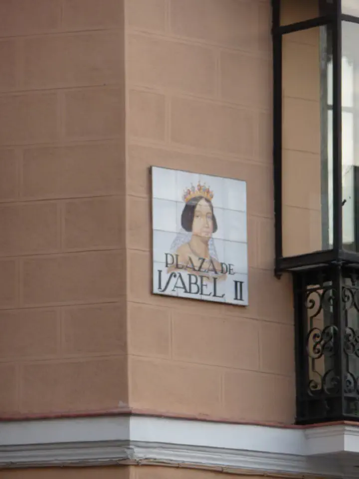 Madrid, Spanien - Photo 7