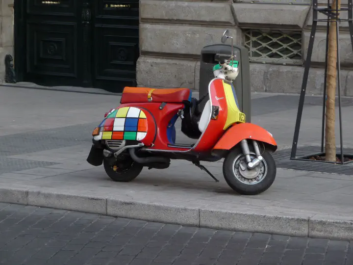 Madrid, Spanien - Photo 8