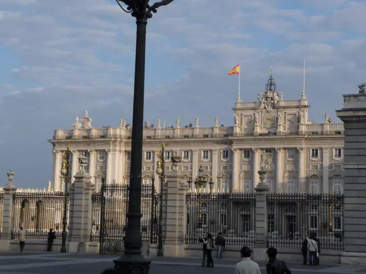 Madrid, Spanien - Photo 15