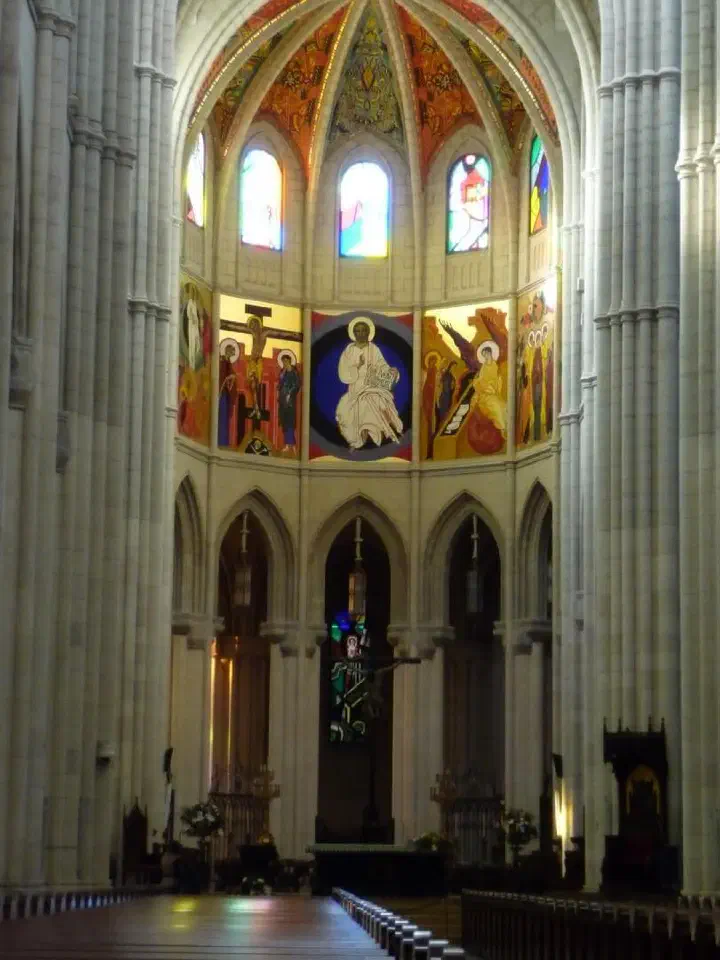 Madrid, Spanien - Photo 21