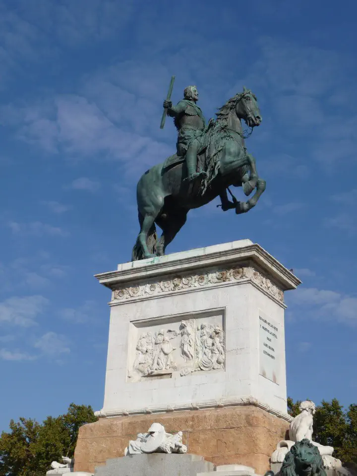 Madrid, Spanien - Photo 27