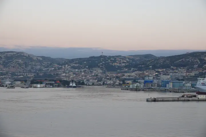 Marseille, Frankreich - Photo 3