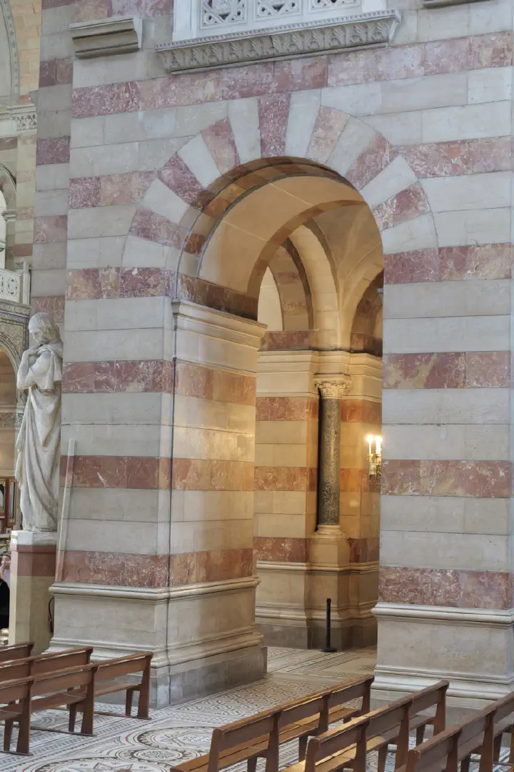 Marseille, Frankreich - Photo 30