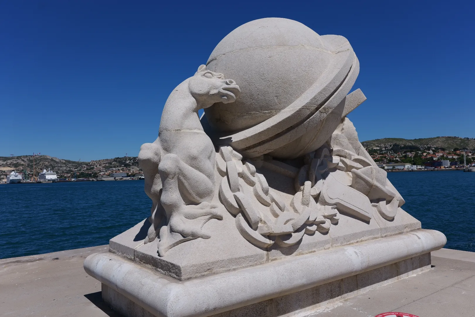Marseille, Frankreich - Photo 13