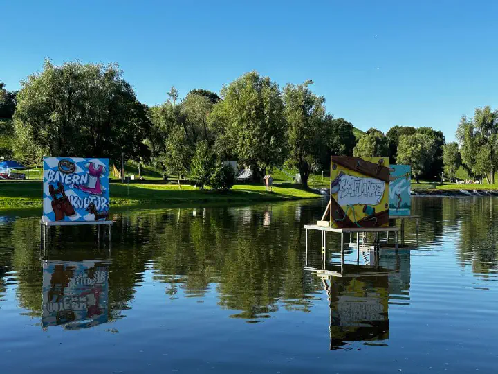 München, Deutschland - Photo 3