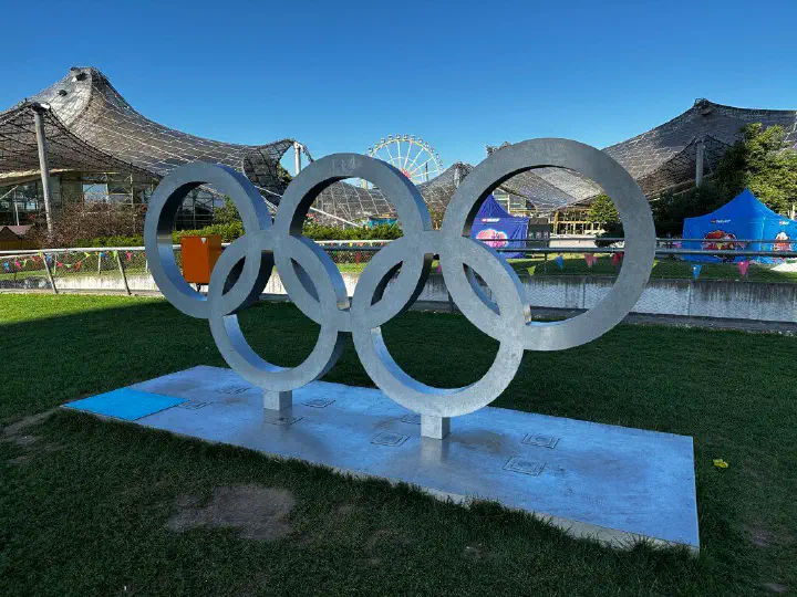 München, Deutschland - Photo 8