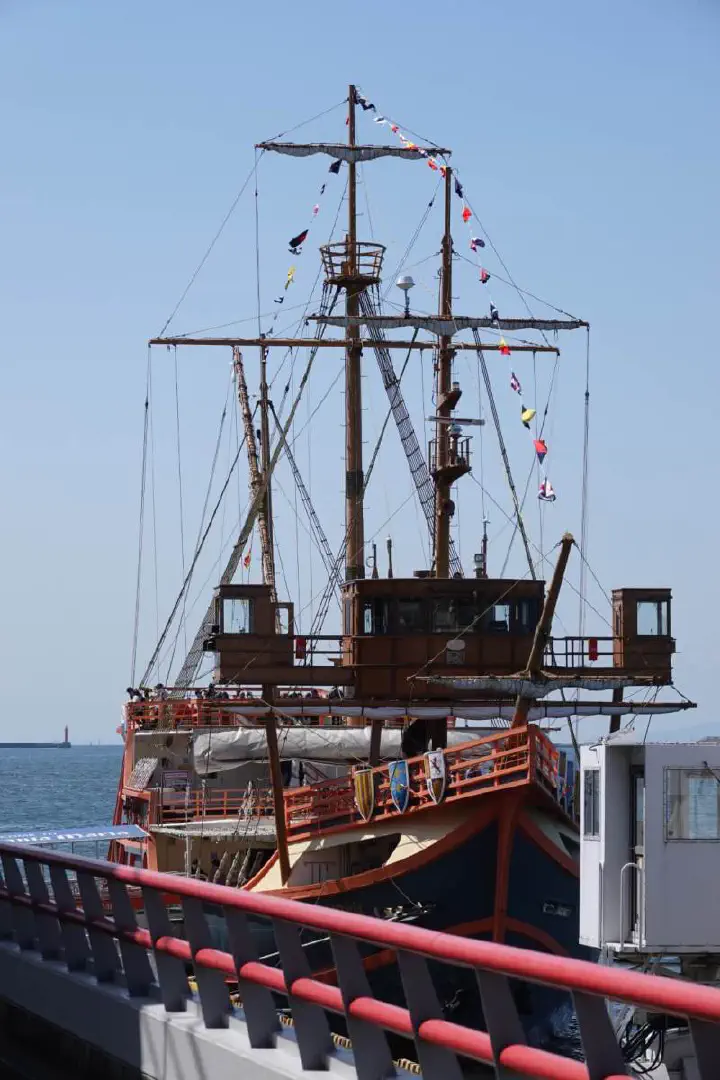 Osaka, Japan - Photo 26