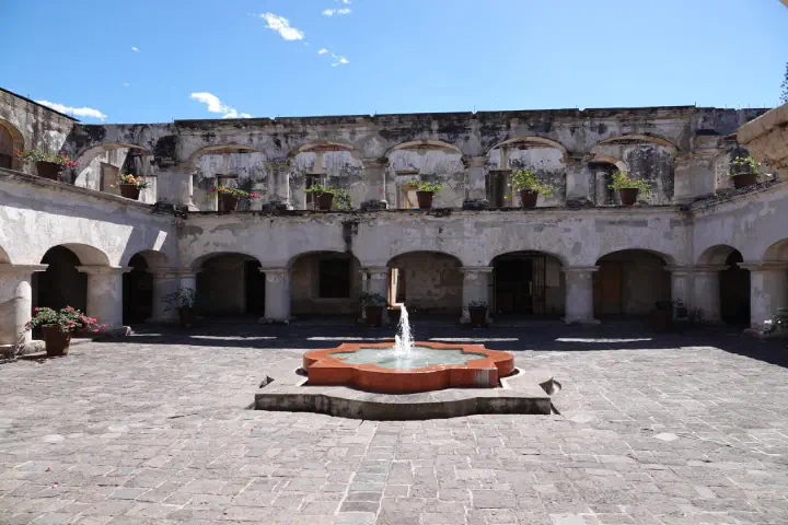 Puerto Quetzal, Guatemala - Photo 23