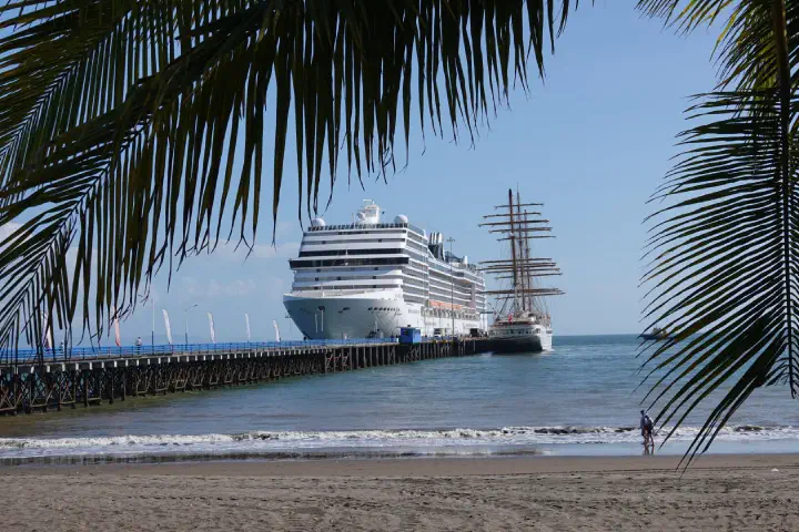 Puntarenas, Costa Rica - Photo 22