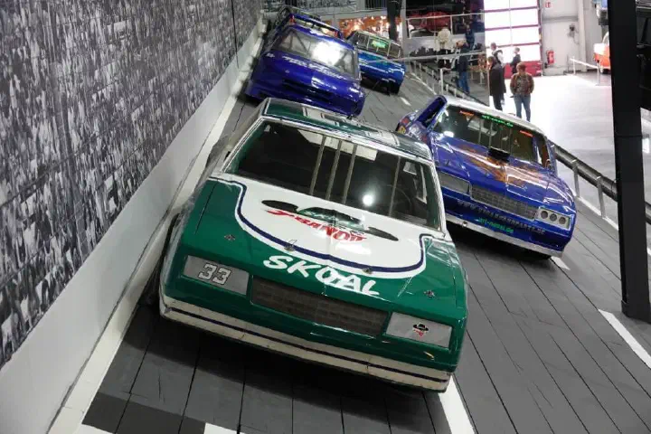 Sinsheim, Deutschland - Photo 6