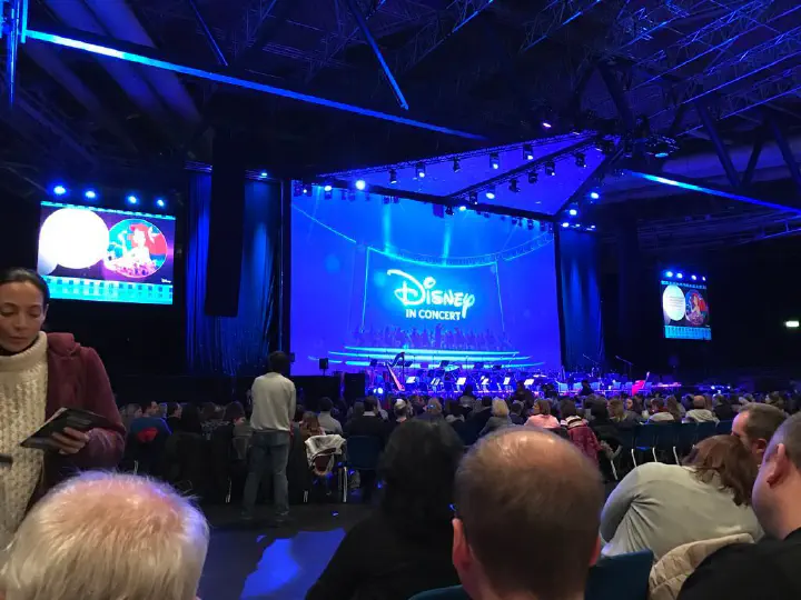 Stuttgart, Deutschland - Photo 3