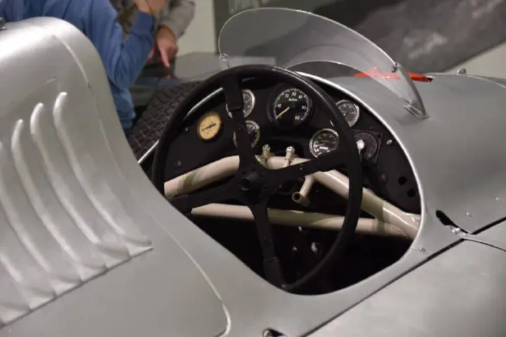 Stuttgart, Deutschland - Photo 10