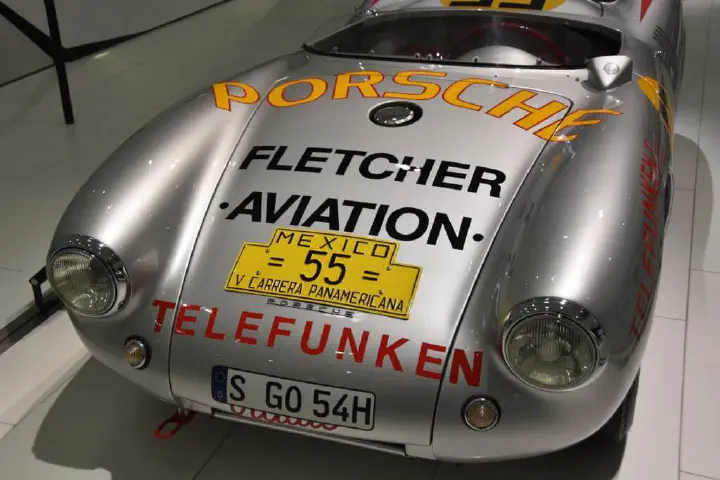 Stuttgart, Deutschland - Photo 14