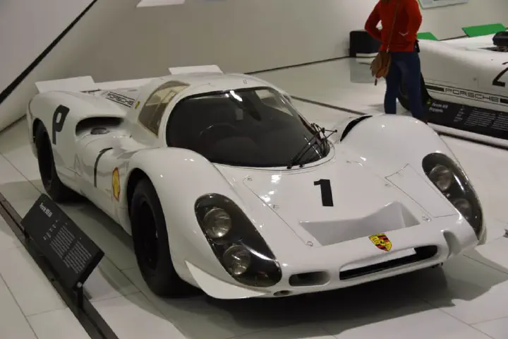 Stuttgart, Deutschland - Photo 18