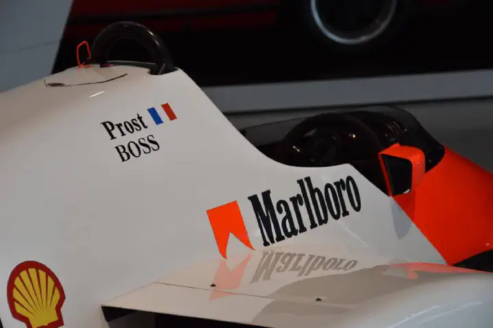 Stuttgart, Deutschland - Photo 31