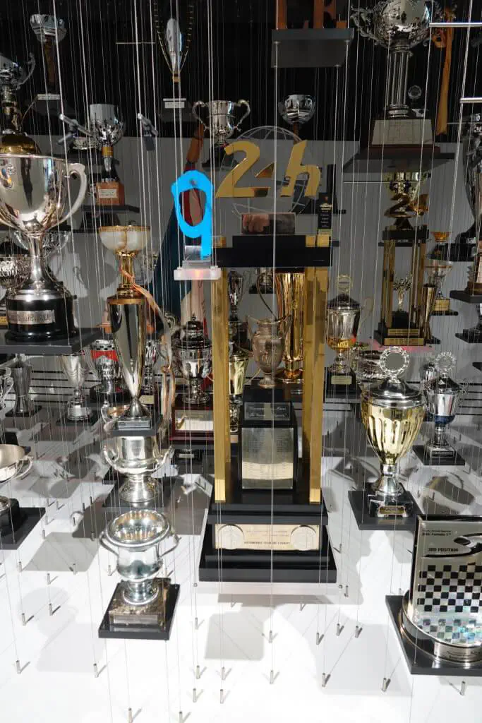 Stuttgart, Deutschland - Photo 20