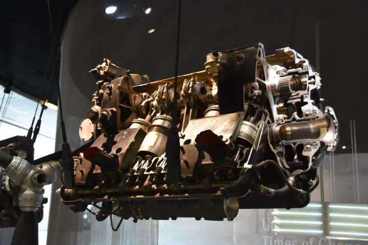 Stuttgart, Deutschland - Photo 8