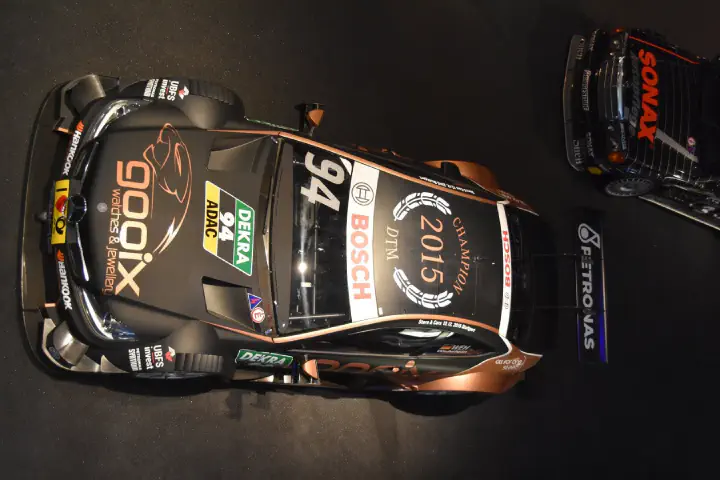 Stuttgart, Deutschland - Photo 20