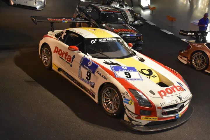 Stuttgart, Deutschland - Photo 21