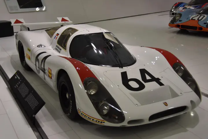 Stuttgart, Deutschland - Photo 10