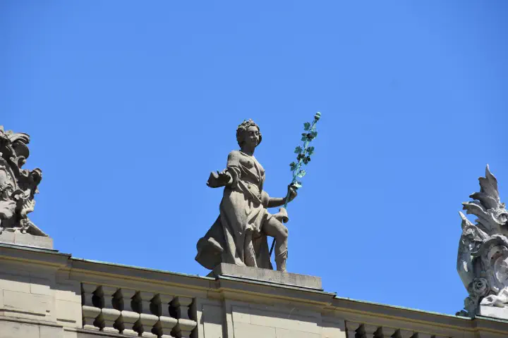 Stuttgart, Deutschland - Photo 29