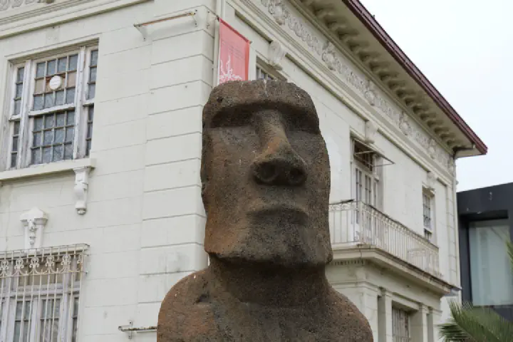 Valparaíso, Chile - Photo 2